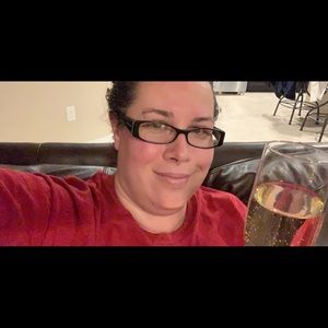 Meet your Posher, Catherine